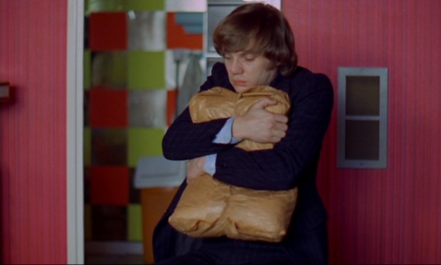 A Clockwork Orange - Alex clutching his parcel